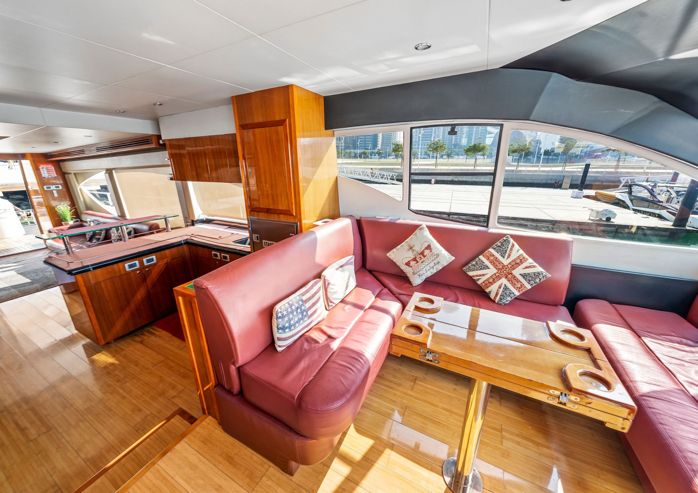 90ft yacht gallery images